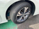 タイヤサイズは195/60R16純正アルミホイール付き!(夏タイヤ装着)冬タイヤ、ホイール注文も承っております☆