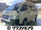 主に新車中古車販売、カーリース、整備、修理、保険商品、ロードサービスなどを取り扱っております。