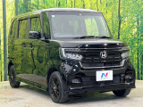大好評のボディコーティング「弾スプラッシュコート」もご納車までに施工可能。通常のガラスコートと異なる、耐久年数6年の無機質ガラスコーティングが、ボディをキレイな状態に保ってくれます。