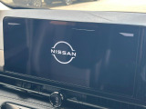 【メーカー純正ナビ】インテリアに溶け込むスタイリッシュな「専用設計」メーカーナビを装備♪視認性や操作性など基本性能にも優れ、より上質なカーライフをお楽しみいただけます。