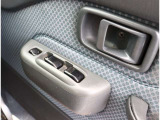 自社整備工場から板金工場、保険やローン等お車に関してはフルサポート!楽しいカーライフのお手伝いをぜひお任せください!自社板金工場・に加え、運輸支局認証工場にて、しっかり点検整備させて頂いております。