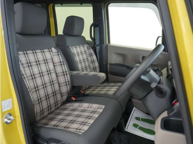 ホンダ N-BOX ジョイ 2トーン の中古車詳細 (165km, オータムイエロー