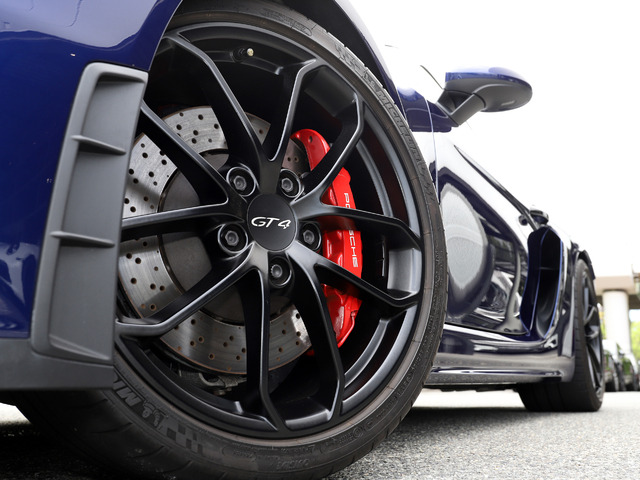 kaaaaah718出品 ポルシェ 718ケイマン GT4 の中古車詳細 (18,000km, ゲンチアン