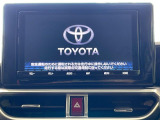 【大画面ナビ】人気の大型9インチナビを装備。存在感のある大画面はインパクト大!ナビ利用時のマップ表示は見やすく、テレビやDVDは臨場感がアップ!いつものドライブがグッと楽しくなります♪