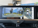 クラウンスポーツ 2.5 Z E-Four 4WD 本革シート