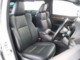 『1台』のお車に対して、こだわって仕入れを行っております。オプション装備装着車となります!