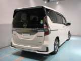 セレナ 1.2 e-POWER ハイウェイスター V 