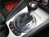 ■7速AT(マニュアルモード付き、パドルシフト可能) ■フルタイム4WD ■スポーツモード ■クルーズコントロール