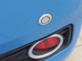 コーナーセンサーが搭載されているので、運転中も安心です!