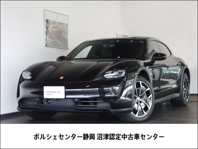 タイカンクロスツーリスモ4 4+1シート 4WD