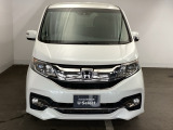 一目見てホンダ車だとわかるカッコいいフロントマスクです!
