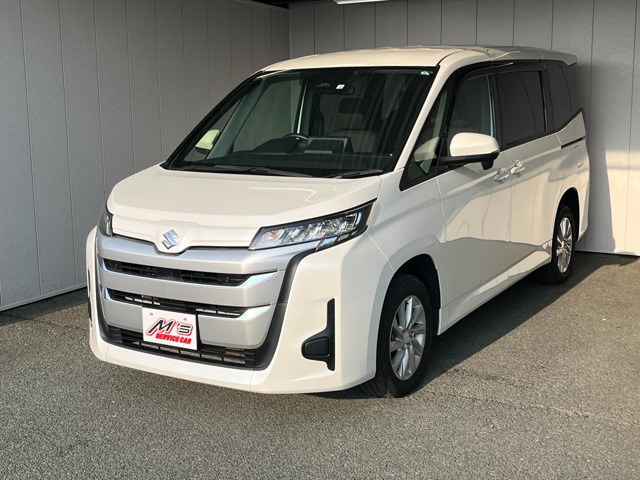 ランディ1.8 ハイブリッド G 4WD7人乗り レーンアシスト シートヒーター