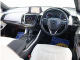 当店では中古車でも残価設定型ローンで乗れます。また当店ではご購入のお車(ガソリン国産車)全て次回お乗り換えまでオイル交換無料となります。