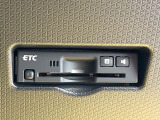 【ETC】高速道路の料金所をストレスなく通過!話題のスポットやサービスエリアに多い「スマートIC」利用時は必須のアイテムです。当店でセットアップを実施、ご納車当日からすぐにご利用いただけます!