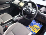 リバーサイドでは、全車試乗可能ですので各お客様、ご納得行くまでご検討中のお車とのフィーリングを確認できます。