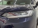 LEDヘッドライトは、点灯の瞬間から最大光量を発揮し、突然暗くなるトンネルなどでの安定感を高めます。