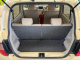 『車を購入した後の車検やメンテナンス、キズを直す板金、事故受付まで承ります。愛車についてのご相談はすべて当店にお任せください。』