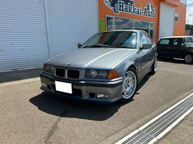 3シリーズセダン323i