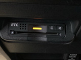 ビルトインタイプの【ETC】で見た目もスッキリ。高速道路の利用にとても便利です。