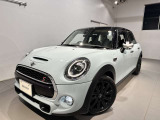 MINI正規ディーラーモトーレン札幌 MINI NEXT札幌東 のMINIをご覧頂き誠にありがとうございます。