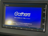 【純正ナビ】人気の純正ナビを装備。オーディオ機能も充実しており、Bluetooth接続すればお持ちのスマホやMP3プレイヤーの音楽を再生可能!毎日の運転がさらに楽しくなります!!
