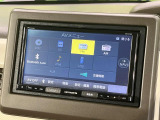 【ナビゲーション】目的地までしっかり案内してくれる使いやすいナビ。Bluetooth接続すればお持ちのスマホやMP3プレイヤーの音楽を再生可能!毎日の運転がさらに楽しくなります!!