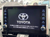 【ナビ機能付きディスプレイオーディオ】ナビ機能搭載の他、お持ちのスマートフォンと連携して、ナビやbluetoothでの音楽再生が可能です♪デザインはもちろん操作性も良好!