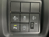 気になる車はすぐにお問い合わせください!画面右側の0066から始まる無料ダイヤルからお問い合わせ下さい!専門スタッフがお車のご質問にお答えいたします!