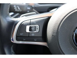 (ACC)アダプティブクルーズコントロールは30160kmhまで設定可能。設定した車間距離を保って走行可能ですのでロングドライブ時の疲労軽減にも一役です。*設定可能速度は車種により異なります。