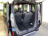 リアシートがあっても、しっかり荷物を積む事ができます。