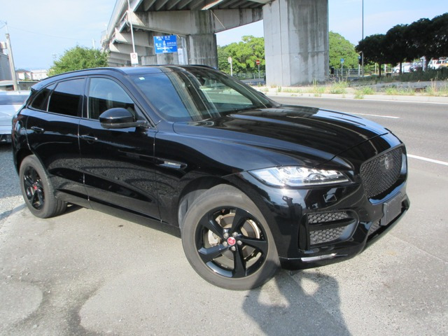 FペイスRスポーツ 2.0L P250 4WD