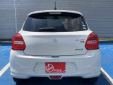 当店は新車販売・中古車販売・車検・整備・鈑金塗装・用品販売・自動車保険を取扱い、カーライフの総合店舗です。