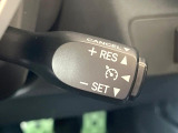 【クルーズコントロール】高速道路もラクラク走行。アクセルを離しても一定速度で走行ができ、長距離運転時の負担を軽減!加速・減速も簡単なスイッチ操作で調整できます。