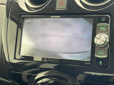 【バックモニター】後ろのカメラの映像をモニターに映し出すことができます!後方の見えない死角や、障害物との距離感をしっかり確認することができます!駐車が苦手な方におすすめです。