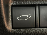 【パワーバックドア】スマートキーや運転席のボタンを押すだけでリアゲートが自動で開閉します!荷物を持っている時や、高い位置にあるバックドアを閉める際に便利な機能です♪