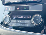 気になる車はすぐにお問い合わせください!画面右側の0066から始まる無料ダイヤルからお問い合わせ下さい!専門スタッフがお車のご質問にお答えいたします!