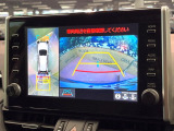 【パノラミックビューモニター】専用のカメラにより、上から見下ろしたような視点で360度クルマの周囲を確認することができます☆死角部分も確認しやすく、狭い場所での切り返しや駐車もスムーズに行えます。