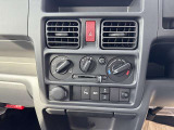 届出済未使用車を一人でも多くの方に提供できるよう専門スタッフがしっかりと説明し、相談にのらせていただきます。