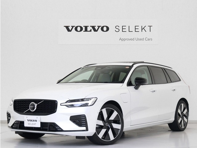 V60ウルトラ T6  AWD プラグインハイブリッド 4WD