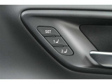 マイコンプリセット ドライビングポジションシステム 装備。 運転席に、2名分のドライビングポジションを記憶。ドライバー交代の際に便利です。