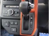 リバーサイドでは、全車試乗可能ですので各お客様、ご納得行くまでご検討中のお車とのフィーリングを確認できます。