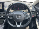 ステアリングです。店舗にて現車の確認もいただけますので、お電話で在庫のご確認の上是非ご来店くださいませ!!!
