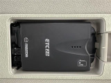 【ETC2.0(DSRC)】ETCカードを挿入すれば料金所はノンストップで通過できます。ETC限定の割引や、高速道路の情報提供サービスを利用できます。
