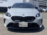 【キドニーグリル】BMWは約90年もの間、ほぼ全ての車両にひと目でBMWだと分かるこの特徴的なフロントグリルが備えられ、デザイン・アイコンとして親しまれてきました。