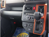 ご来店いただければ軽自動車からスポーツカー、1ボックスやセダンや輸入車などパソコンひとつで850台すべての在庫をご覧いただくことができます!
