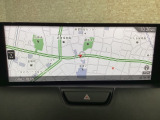 狭い場所での駐車やすれ違いなどでより的確な運転操作に役立つ360°ビューモニターが装備されています。