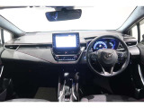☆運転中、ずっと視界に入るインストルメントパネル周りは、操作性が良く、機能性に優れ、尚且つ高級感もあるデザインですよ☆