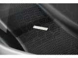 BOSEサラウンドシステム搭載です。重低音が車内に響きます。