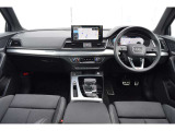 Audiのインテリアはエクステリア同様、優れたデザイン性とクオリティ、そして機能性を兼ね備えております。