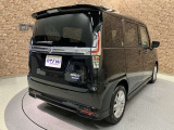 ■充実のアフターサービス■ 車の販売はもちろん、自社整備工場・自社鈑金工場・オイル交換&点検専門店舗を完備しておりますので納車後もお客様のカーライフをトータルでサポートいたします。